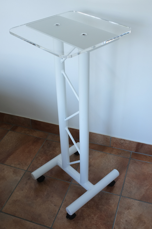 matching side-table in white, with braked castors
